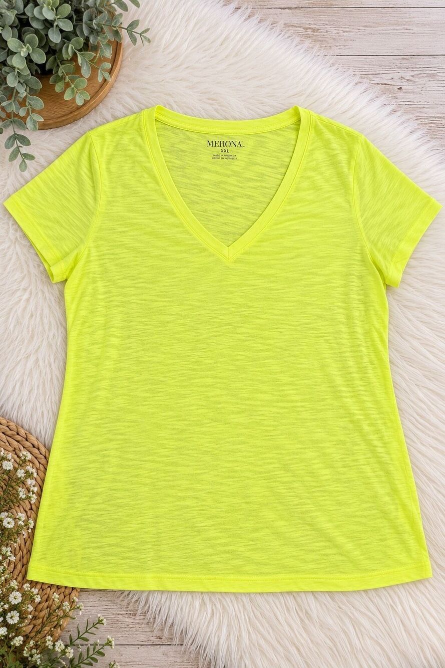 Merona Women’s XXL Neon Yellow V-Neck Short Sleeve Slub Knit T-Shirt